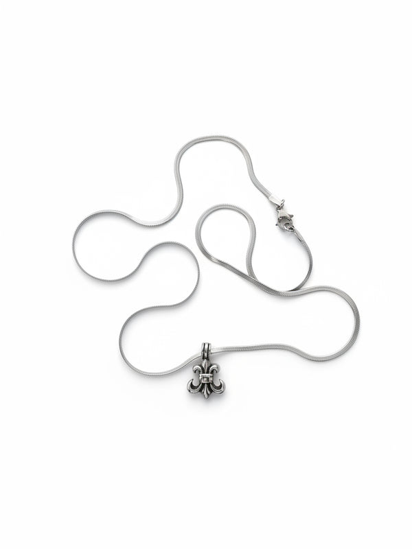 CH 001 pendent
