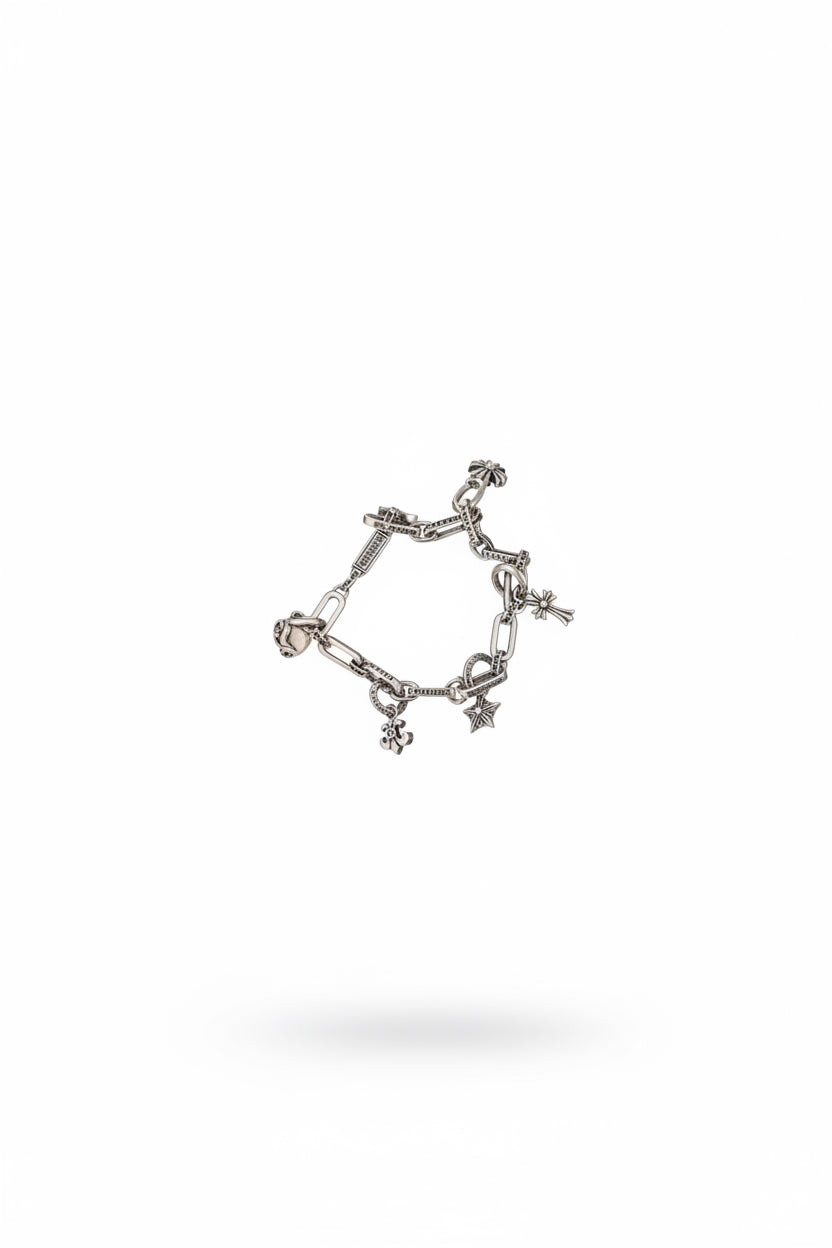 2004 hearts Braclet