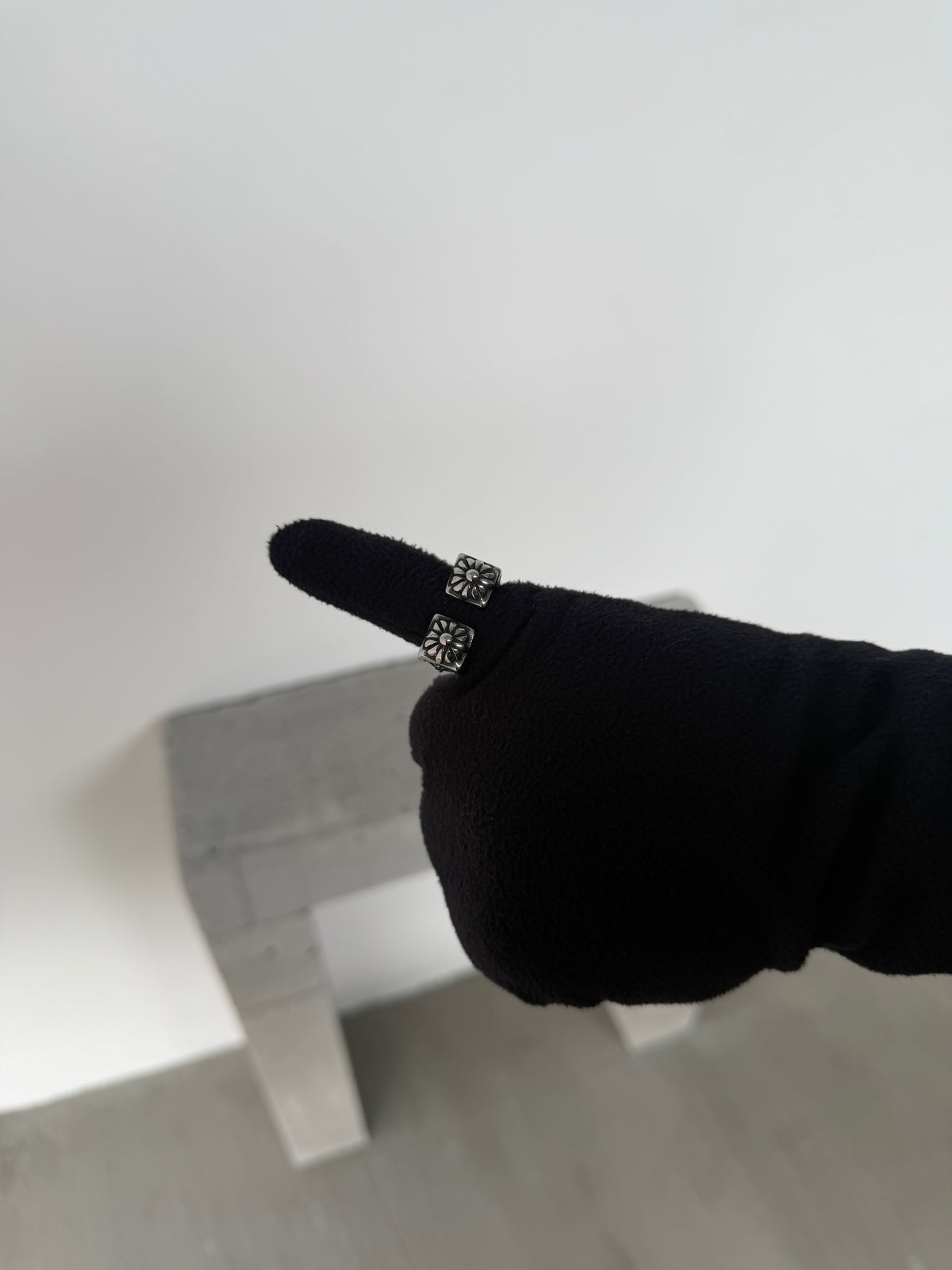 CH ring 01